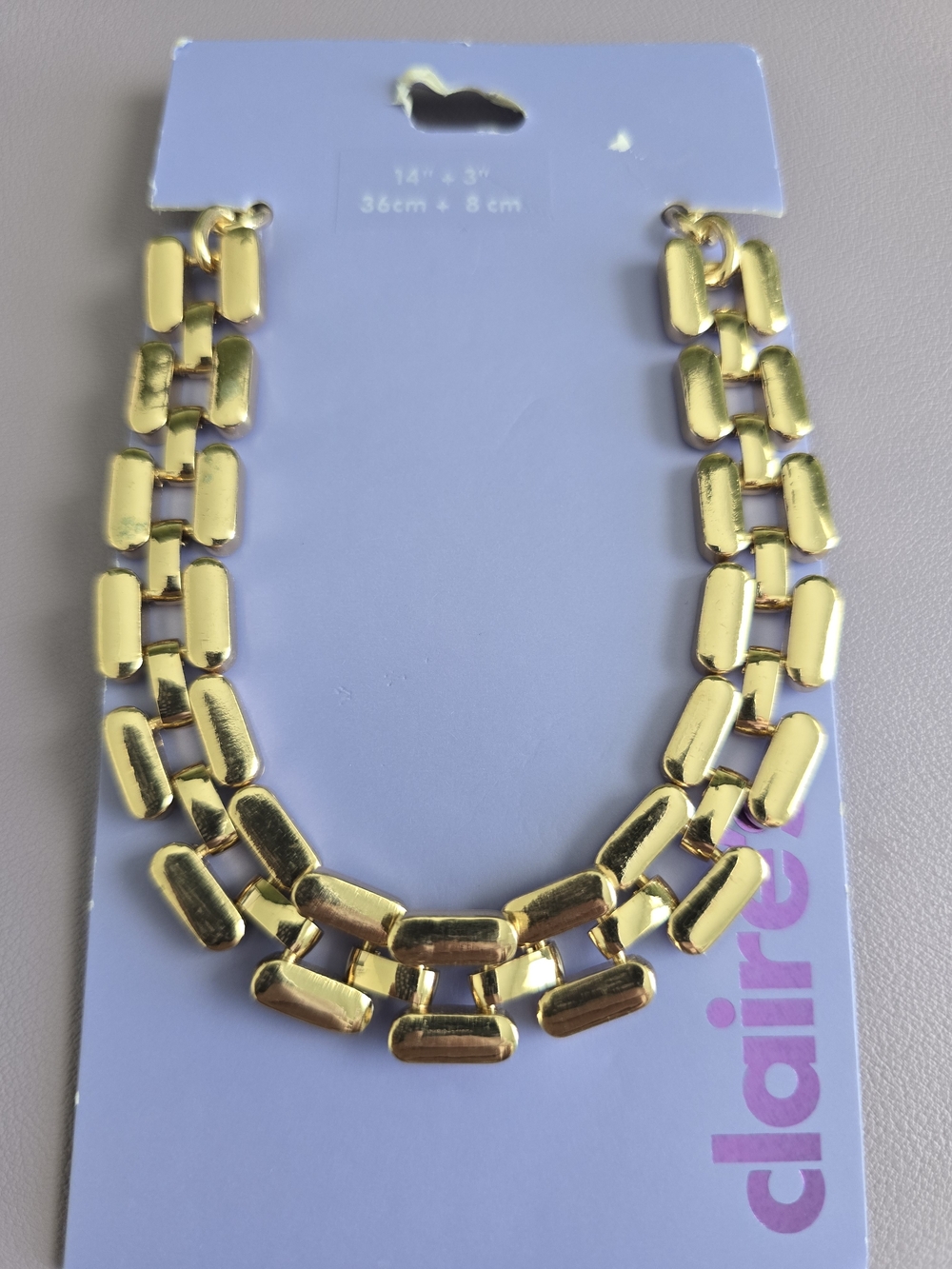 Claire's NWT Gold Link Statement Necklace